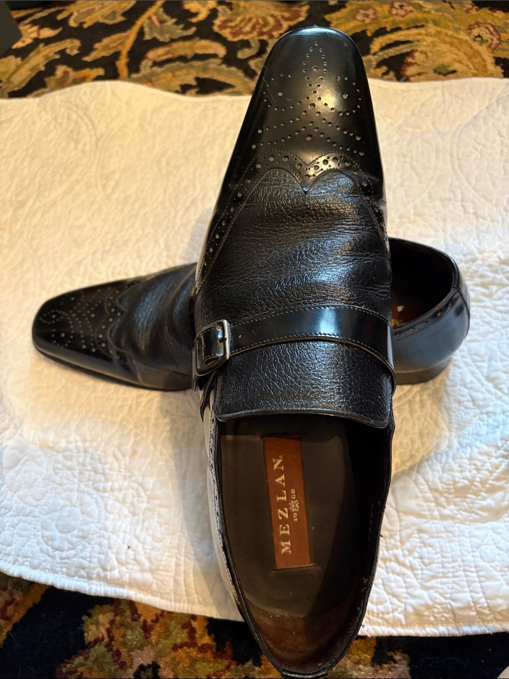 Mezlan Black Leather Brogues